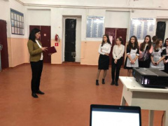 Сегодня в первой школе для учащихся старших классов прошла викторина «Знаешь ли ты Конституции Российской Федерации?»