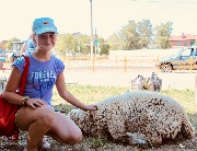 25 августа 2018 года с 7 утра на улице Первомайской начала работать сельскохозяйственная ярмарка