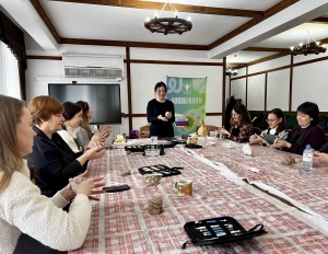 Состоялся очередной мастер-класс по лепке из глины!