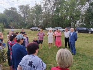Алексей Езубов встретился с жителями хутора Ерёмин Тбилисского района