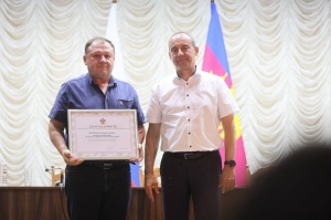 Два фермера из Тбилисского района удостоены звания «Заслуженный фермер»!