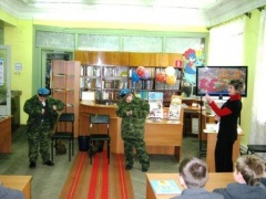 Сегодня праздник у солдат