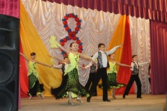 Жительниц Тбилисского района поздравили с Международным женским днем