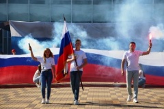 В Тбилисском районе члены Молодежного Общественного Совета провели мероприятие посвященное «Дню Государственного флага Российской Федерации»