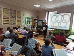 Читатели тбилисской детской библиотеки побывали в виртуальном путешествии