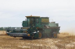 Уборка ячменя на полях Тбилисского района идет полным ходом