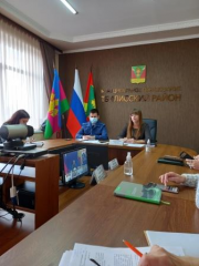 Заседание региональной комиссии по делам несовершеннолетних