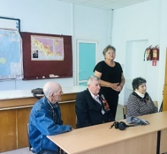 Школьники хутора Северин встретились с тружениками тыла