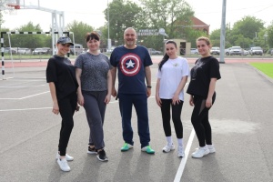 Первые в спорте - первые в работе!