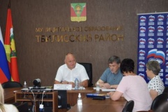 С рабочим визитом Тбилисский район посетил сенатор Российской Федерации, член Совета Федерации Алексей Кондратенко