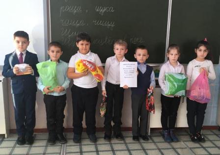 В шестой школе стартовала акция «Посылка солдату»