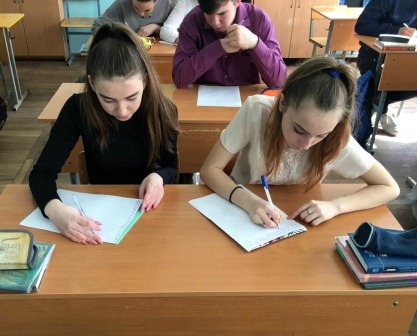 Школьники хутора Северин написали письма ветеранам Школьники хутора Северин написали письма ветеранам