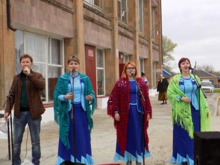 В Ловлинской отметили День местного самоуправления