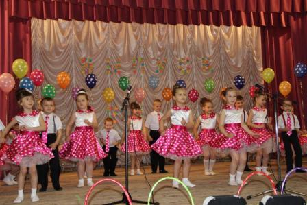 Стиляжный выпускной состоялся в Тбилисской