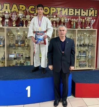 Тбилисские спортсмены завоевали золото и бронзу на турнире по рукопашному бою
