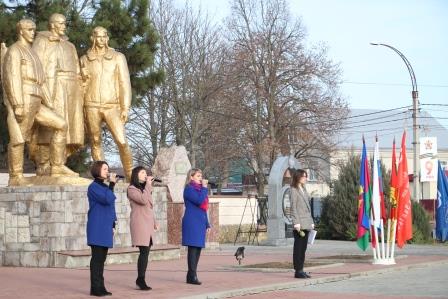 В Тбилисском районе отмечают День Героев Отечества 