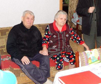 Семья в Тбилисской отметила бриллиантовую свадьбу