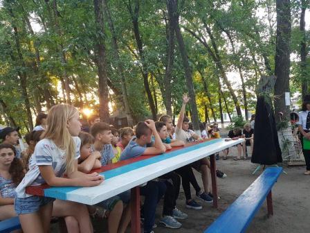 Евгений Ильин вместе с главами поселений приехал в гости к казачатам