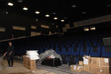 В кинотеатре Тбилисского района устанавливают 3D оборудование