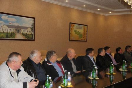 Евгений Ильин встретился с сельхозпроизводителями Тбилисского района