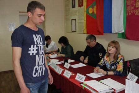 Весенняя призывная кампания стартовала в Тбилисском районе