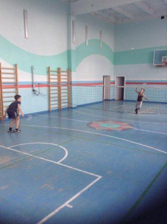 В Тбилисском районе борьбе с вредными привычками посвятили турнир по бадминтону