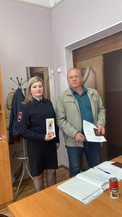 В Тбилисском районе полицейские проводят мероприятия по повышению киберграмотности населения