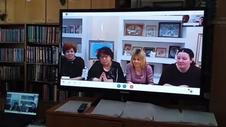 Специалисты Донецкой республиканской универсальной библиотеки им. Н.К. Крупской