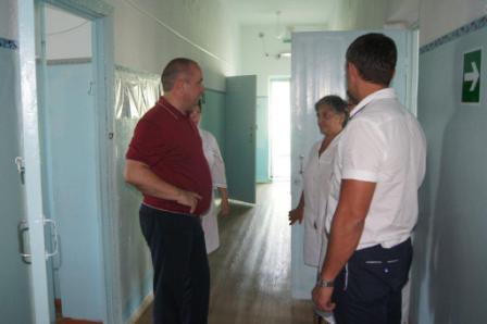 Виктор Красноруцкий проверил санитарное состояние района