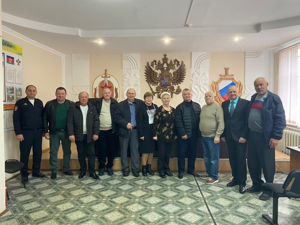 В Тбилисском районе чествовали участковых уполномоченных полиции