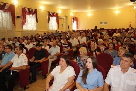 В Тбилисском районе готовятся к новому учебному году и зиме