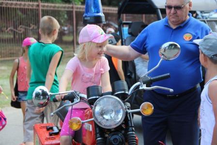 Тбилисскому району подарили пожарную машину