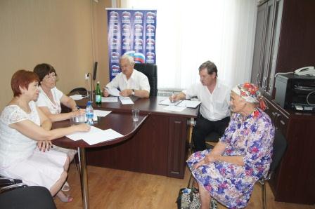 В Тбилисской Форум «Городская среда» Алексей Езубов обсудил с депутатами муниципалитета