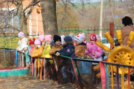 Рабочий день главы Тбилисского района начался в Нововладимировской