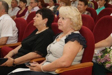 Социальных работников поздравили с профессиональным праздником