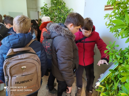 Урок исторической памяти для школьников провели специалисты архивного отдела