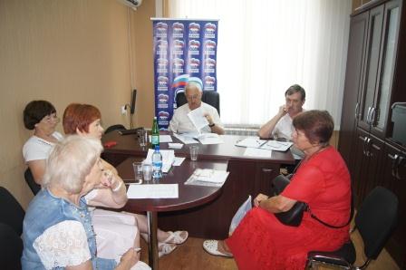 В Тбилисской Форум «Городская среда» Алексей Езубов обсудил с депутатами муниципалитета