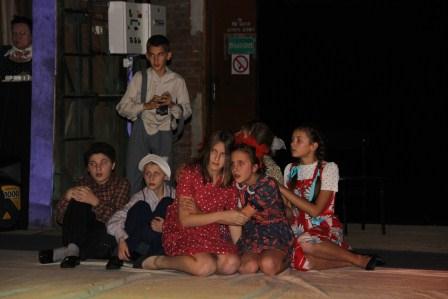 Тбилисские артисты поведали зрителям о нелегких судьбах в военное время