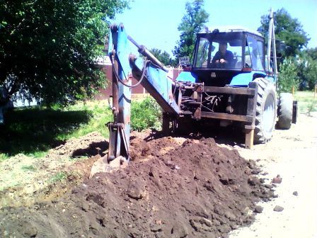 В Ловлинской начаты работы по реконструкции уличного водопровода