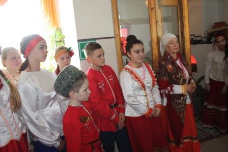 В пятой школе открыта казачья комната