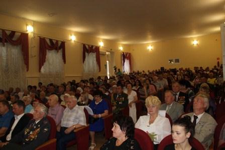 С 30-летним юбилеем поздравили Совет ветеранов Тбилисского района