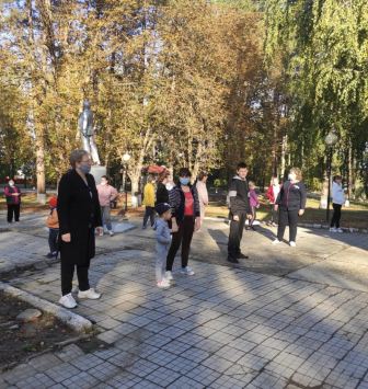 Молодые депутаты присоединились к массовой зарядке