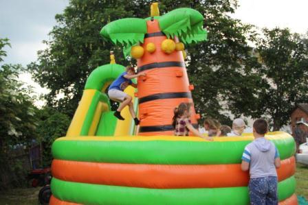 В Тбилисском районе заработали 19 дворовых площадок