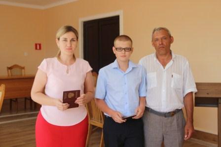 10 августа 2017 года в зале районной администрации состоялась торжественная церемония вручения паспортов 