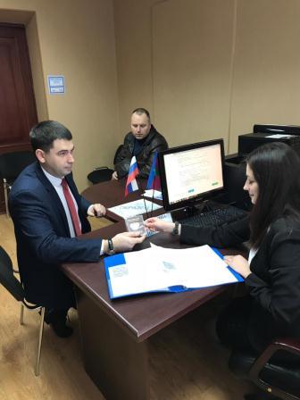 В Тбилисской открылся пункт приема заявлений избирателей В Тбилисской открылся пункт приема заявлений избирателей