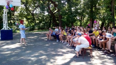 Центральная районная библиотека, для ребят казачьей смены лагеря «Ласточка», провела краткий экскурс в историю