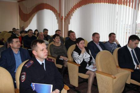 В Тбилисском районе наградили самых активных дружинников