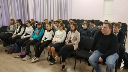 Ученикам шестой школы рассказали об Александре Суворове Ученикам шестой школы рассказали об Александре Суворове