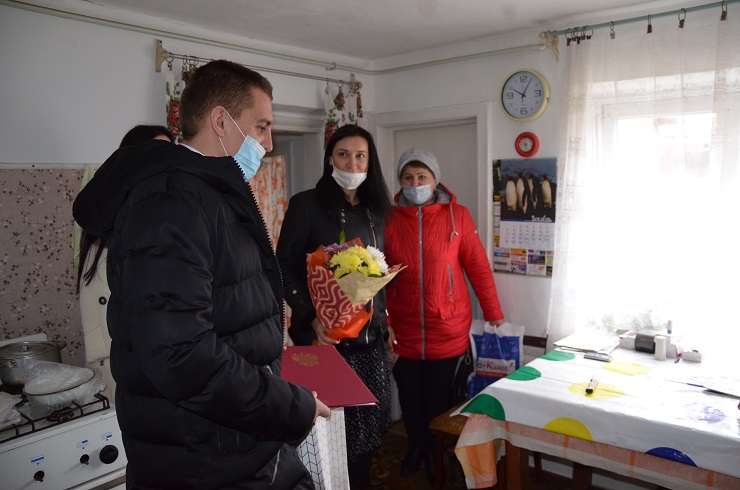 Участника Великой Отечественной войны поздравили с днем рождения