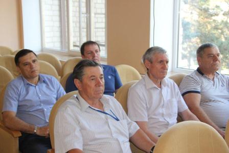 Евгений Ильин встретился с общественниками